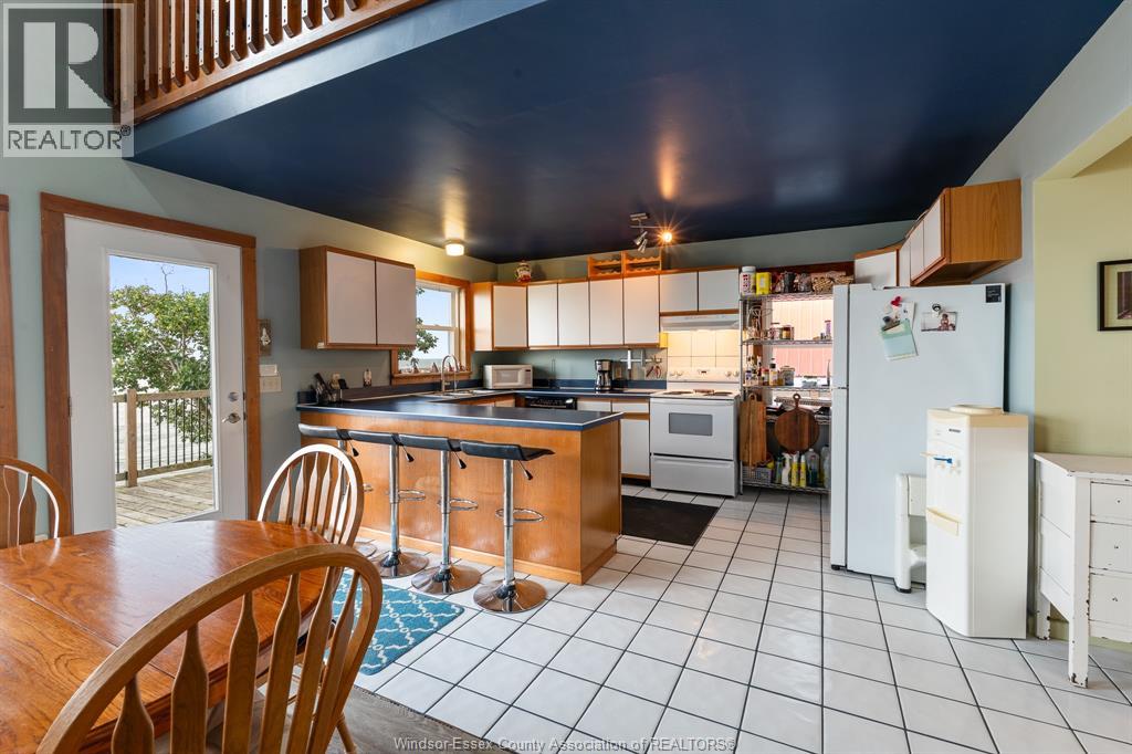 1435 EAST SHORE ROAD - 49