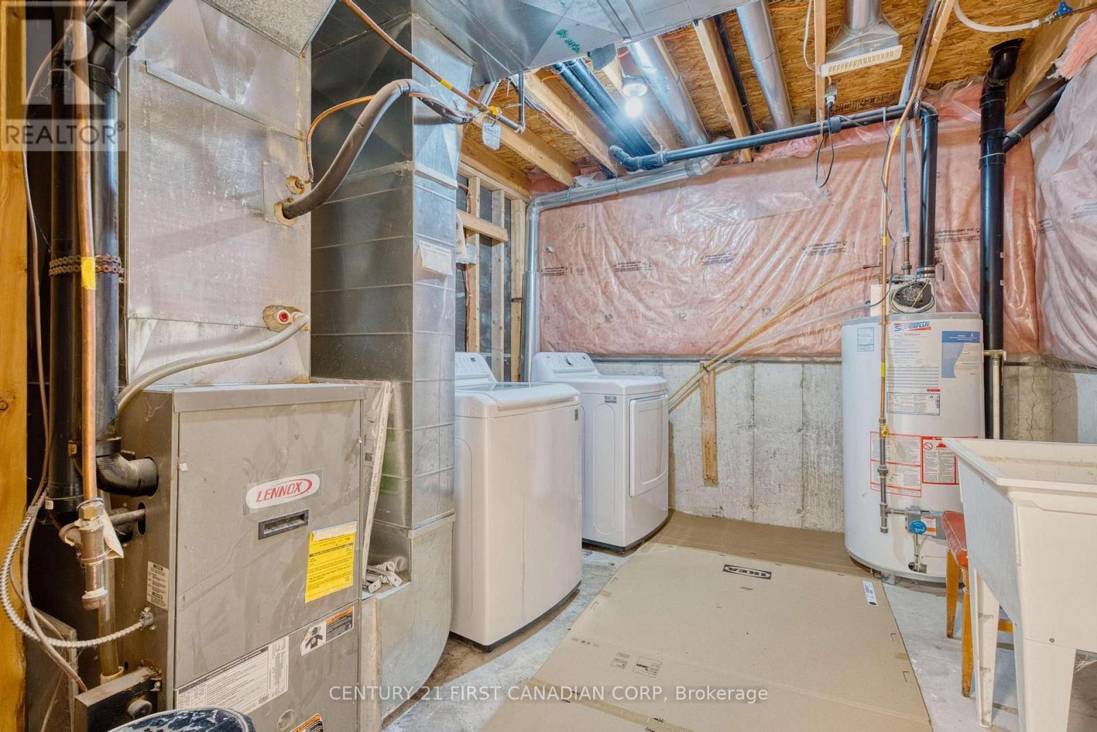 799 OAKCROSSING ROAD - Image 39