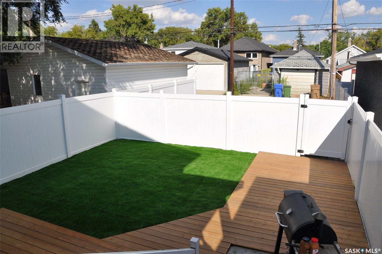 2261 Mcara STREET - 31