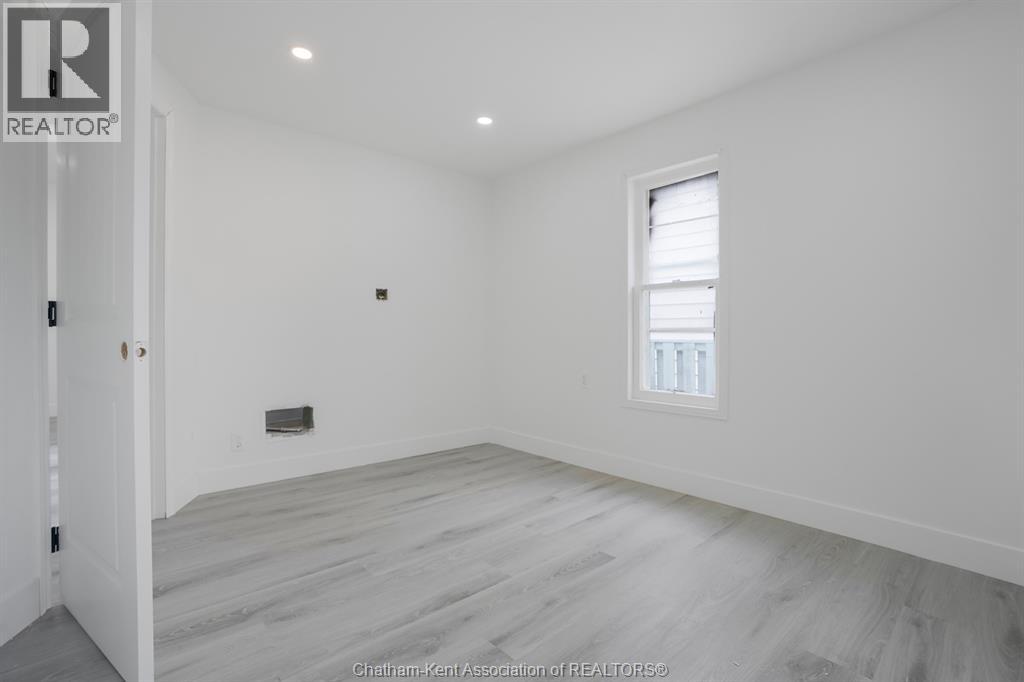 320 Lafontaine STREET - 30