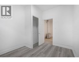 3pc Bathroom - 320 Lafontaine Street, Wallaceburg, ON N8A4H9 Photo 9
