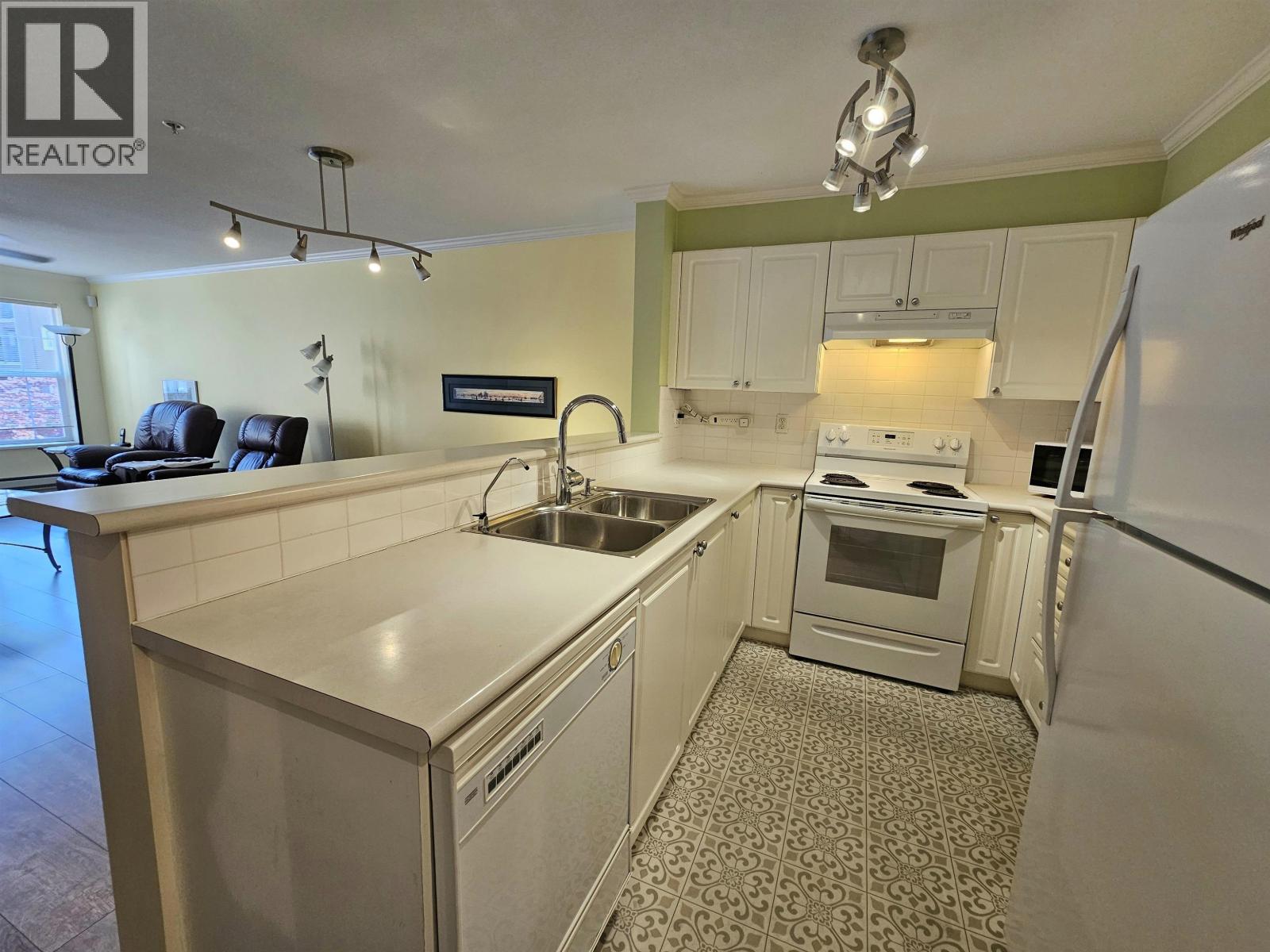 2 Bed, 2 Bath Apartment for Sale in Delta – 218 1363 56 STREET, Delta – MLS# R3147122 - Image 12