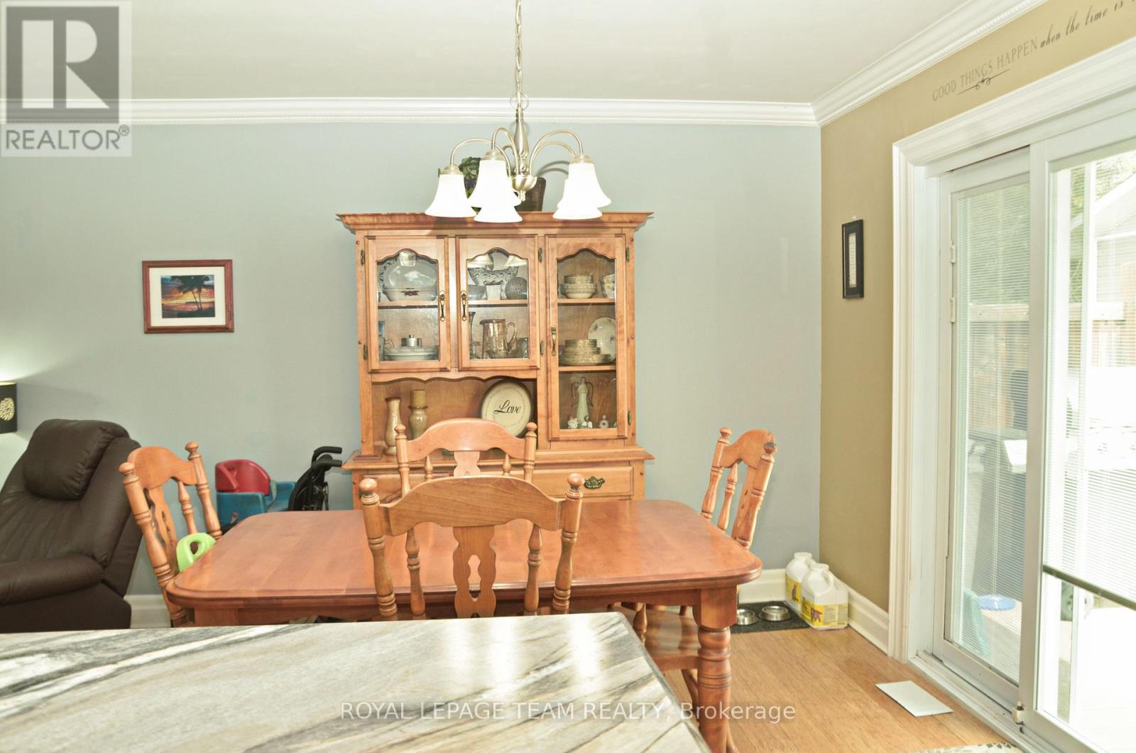 12078 LAKESHORE DRIVE E - 11