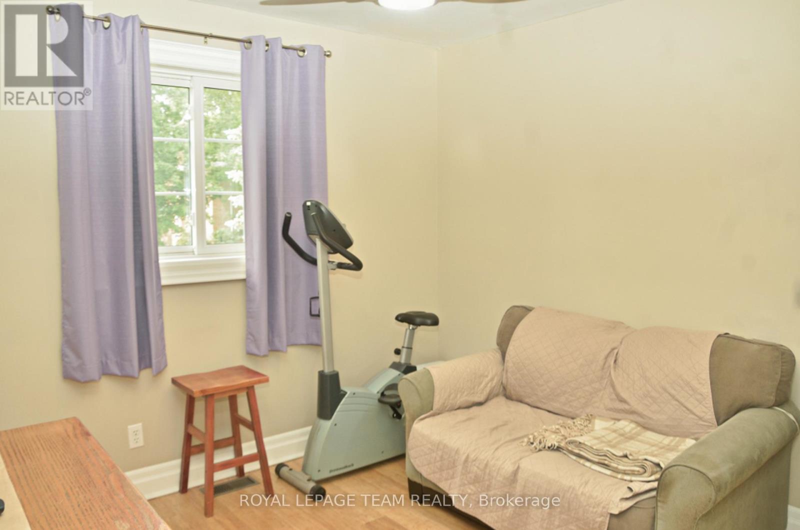 12078 LAKESHORE DRIVE E - 22
