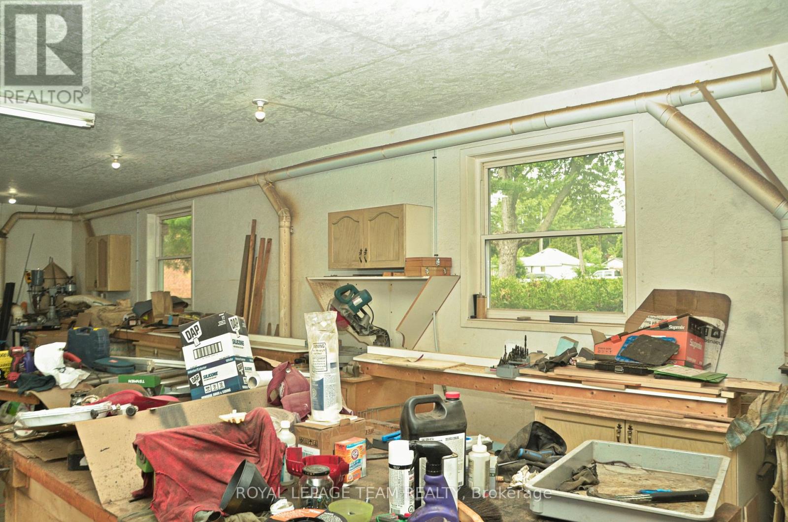 12078 LAKESHORE DRIVE E - Image 38