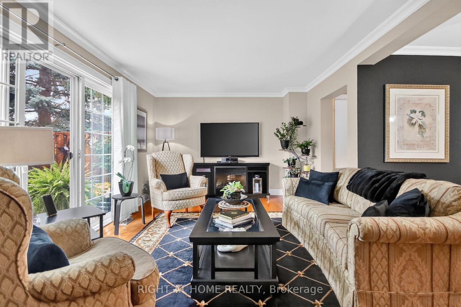 192 MONTEREY DRIVE - Image 11