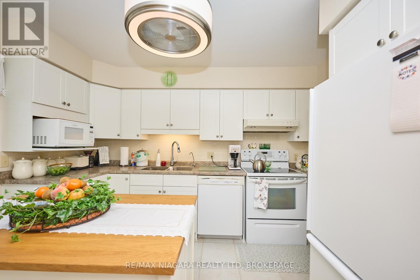 524 LAKEVIEW ROAD - Image 12