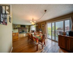 4pc Bathroom - 3509 5th Avenue, Castlegar, BC V1N2V8 Photo 11