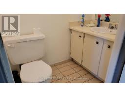 4 + 4b - 210 Drumlin Circle, Vaughan, ON L4K3E3 Photo 36