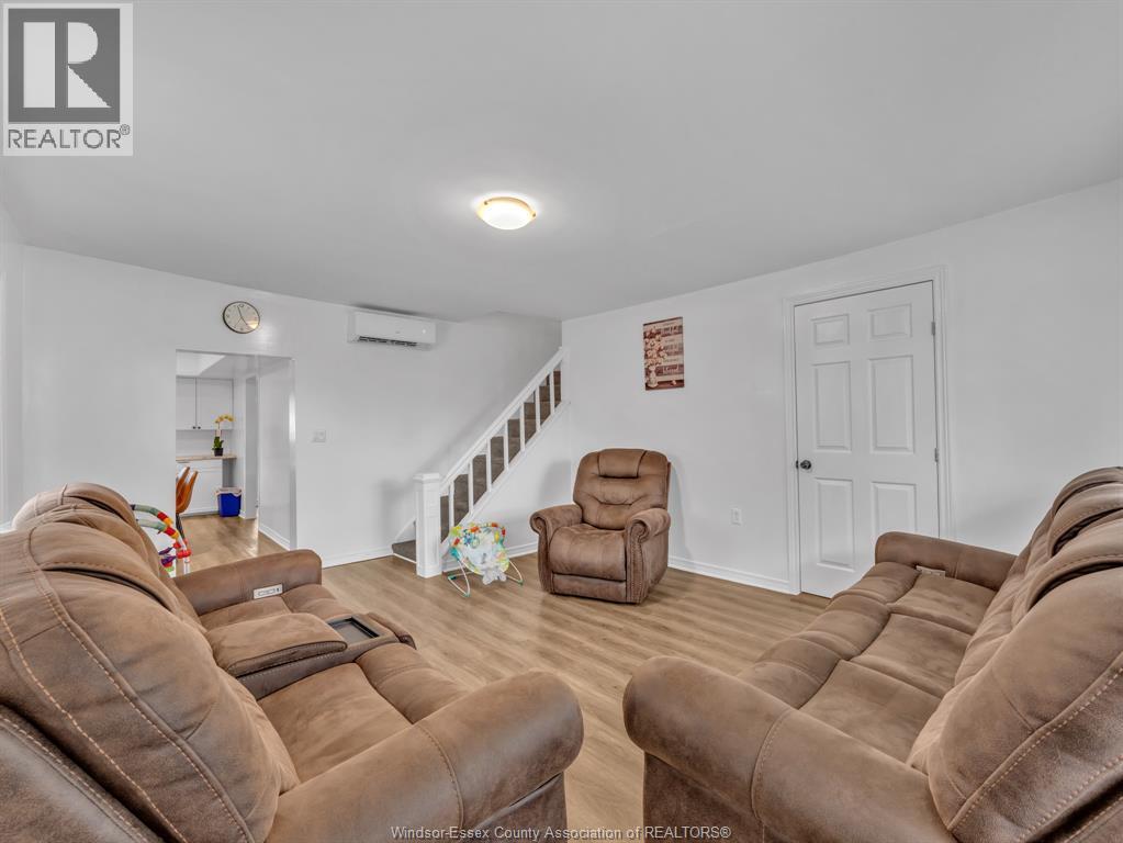 830 Mersea Road 10 - Image 4
