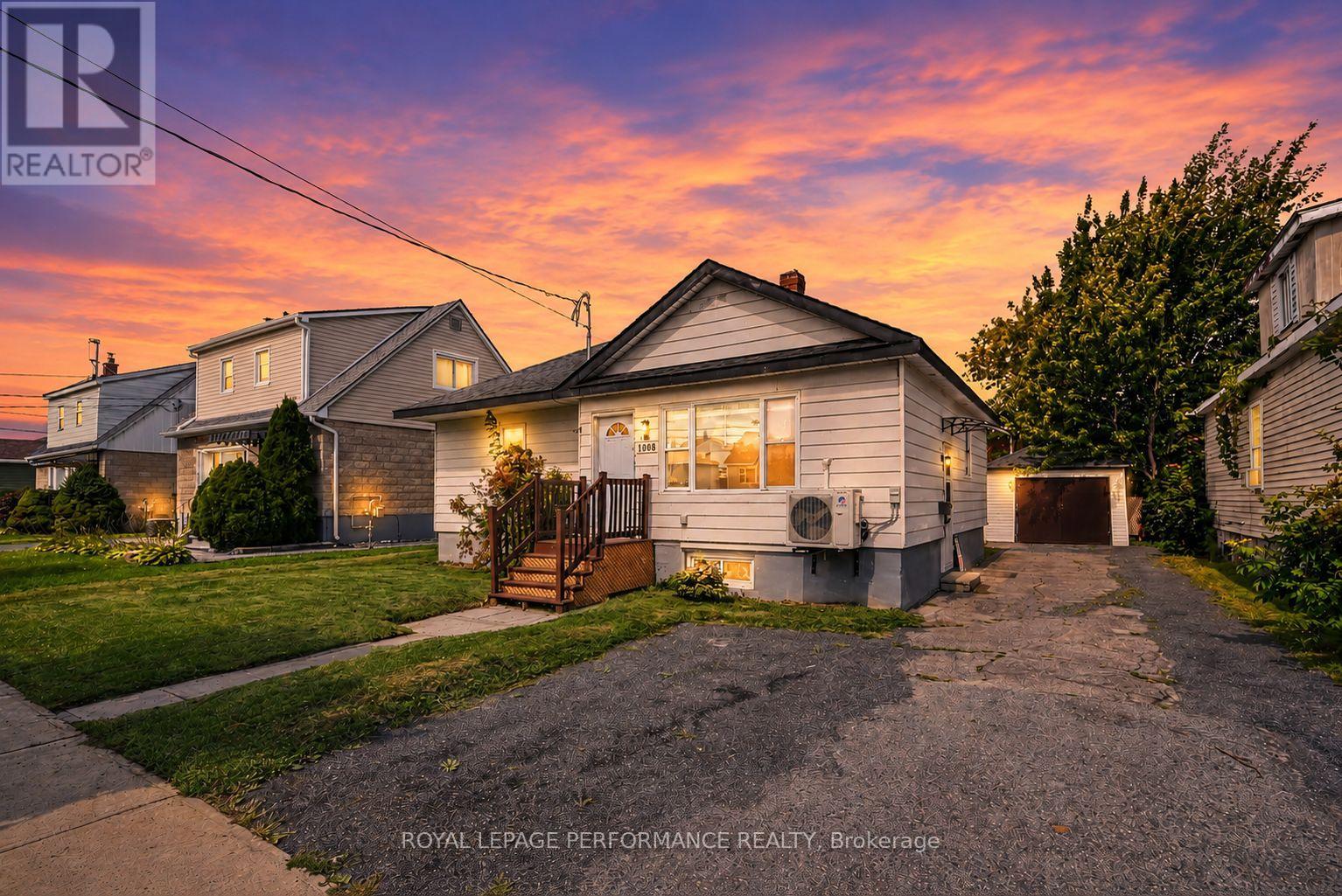 1008 SECOND STREET E