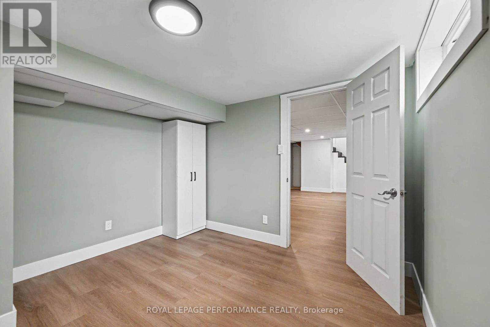 1008 SECOND STREET E - Image 34