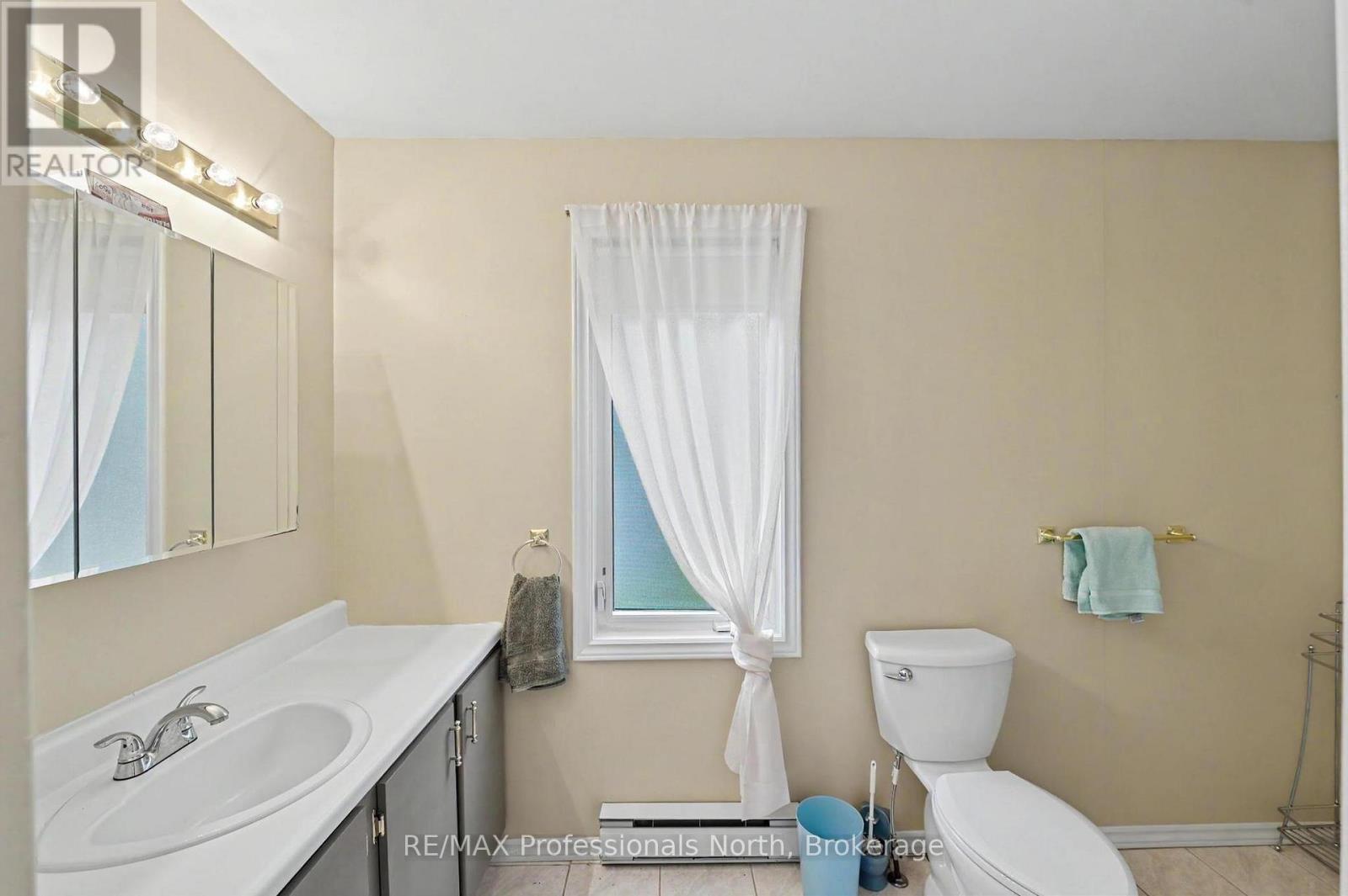 1297 HUNTER CREEK ROAD - Image 14