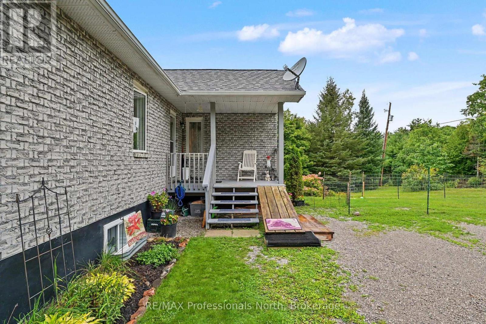 1297 HUNTER CREEK ROAD - 40