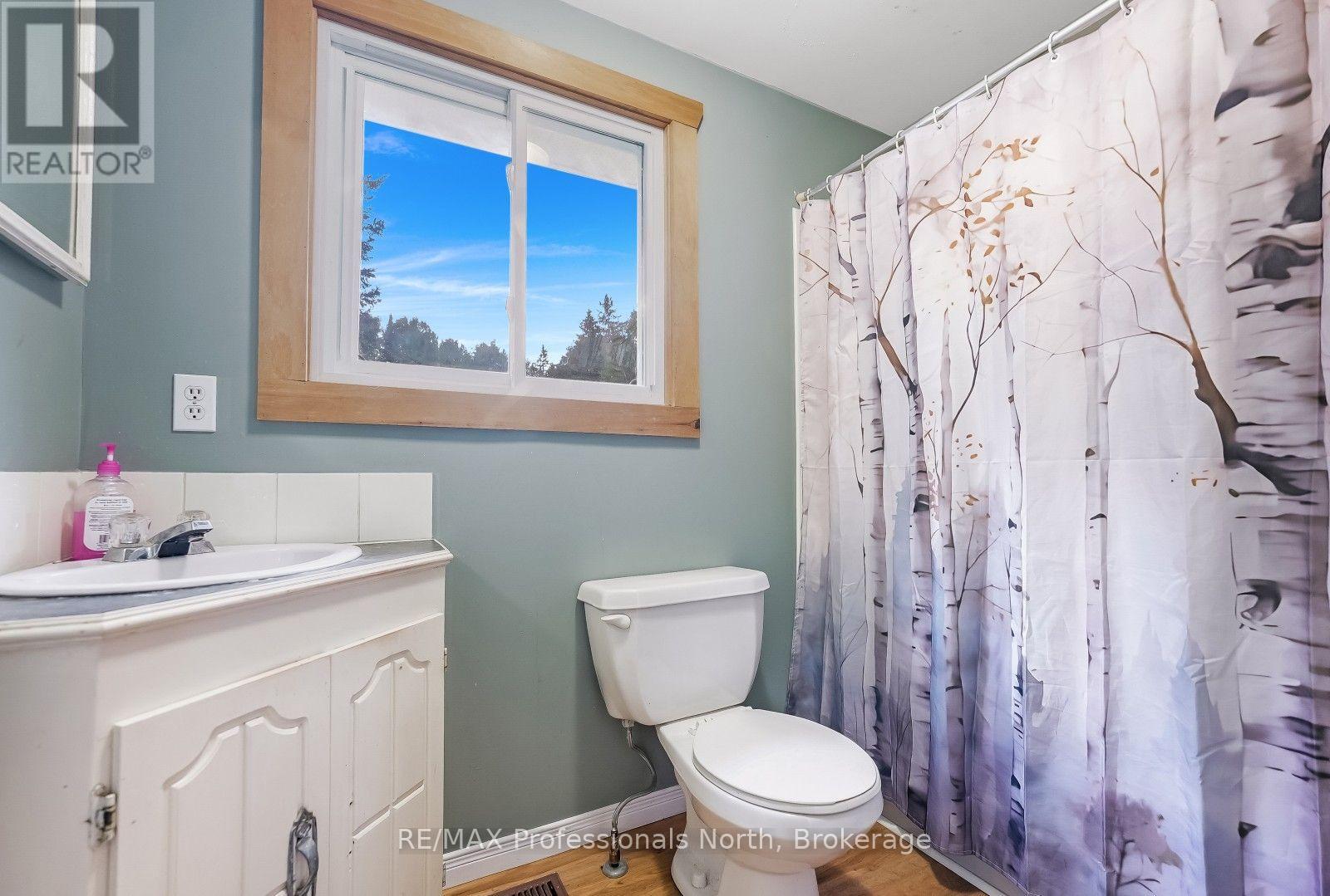 1052 ABLETT COURT - 10