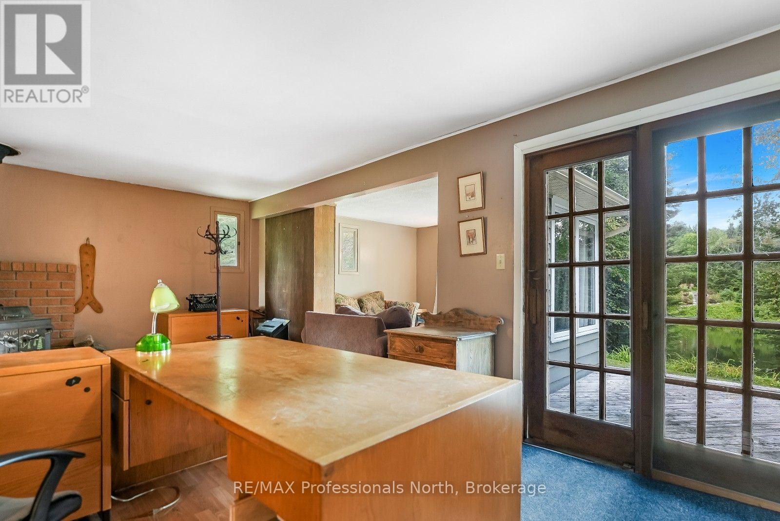 1052 ABLETT COURT - 14
