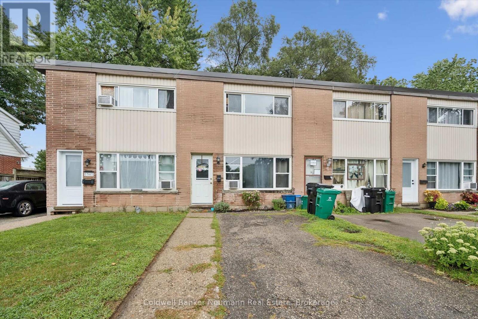 1561-1567 QUEENSTON ROAD — photo 2