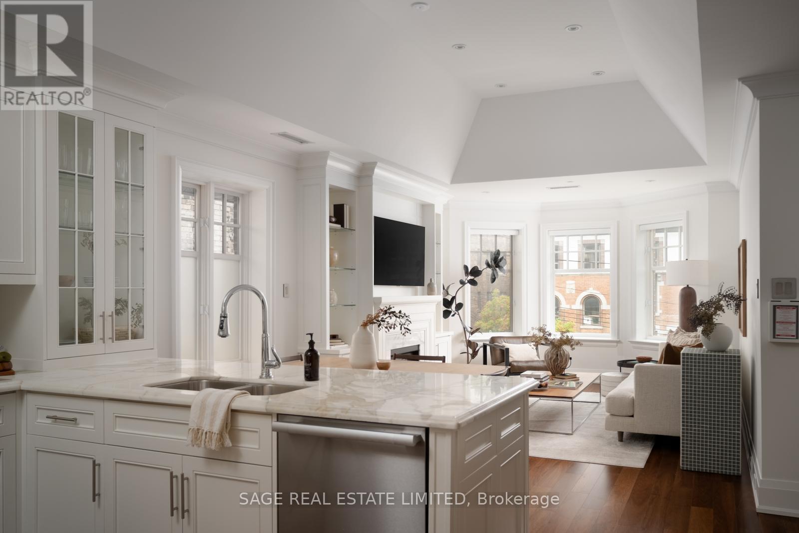 #3D 319 LONSDALE ROAD - 13