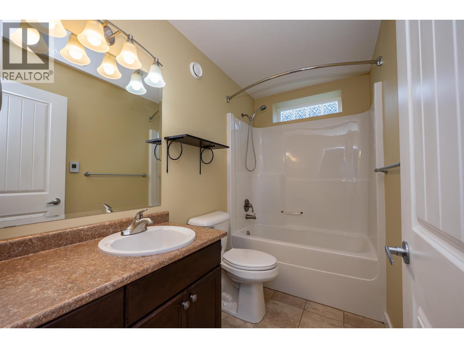 134 EAGLE CRESCENT - 22