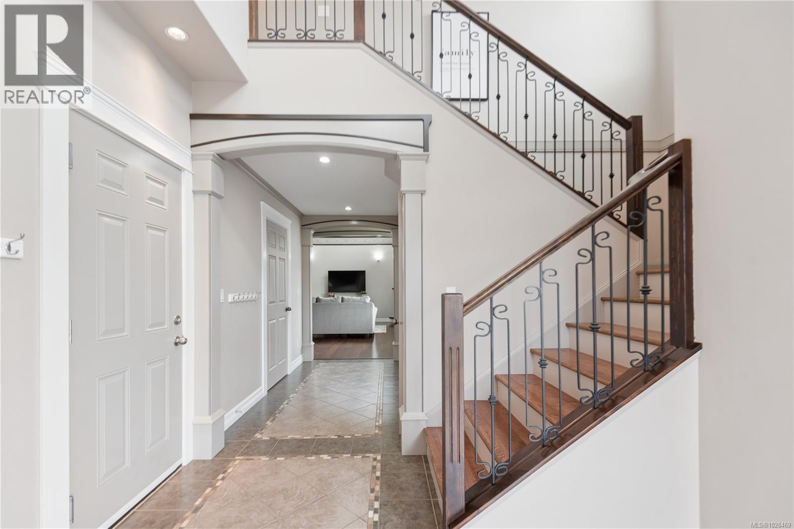 885 PRATT Rd - 4