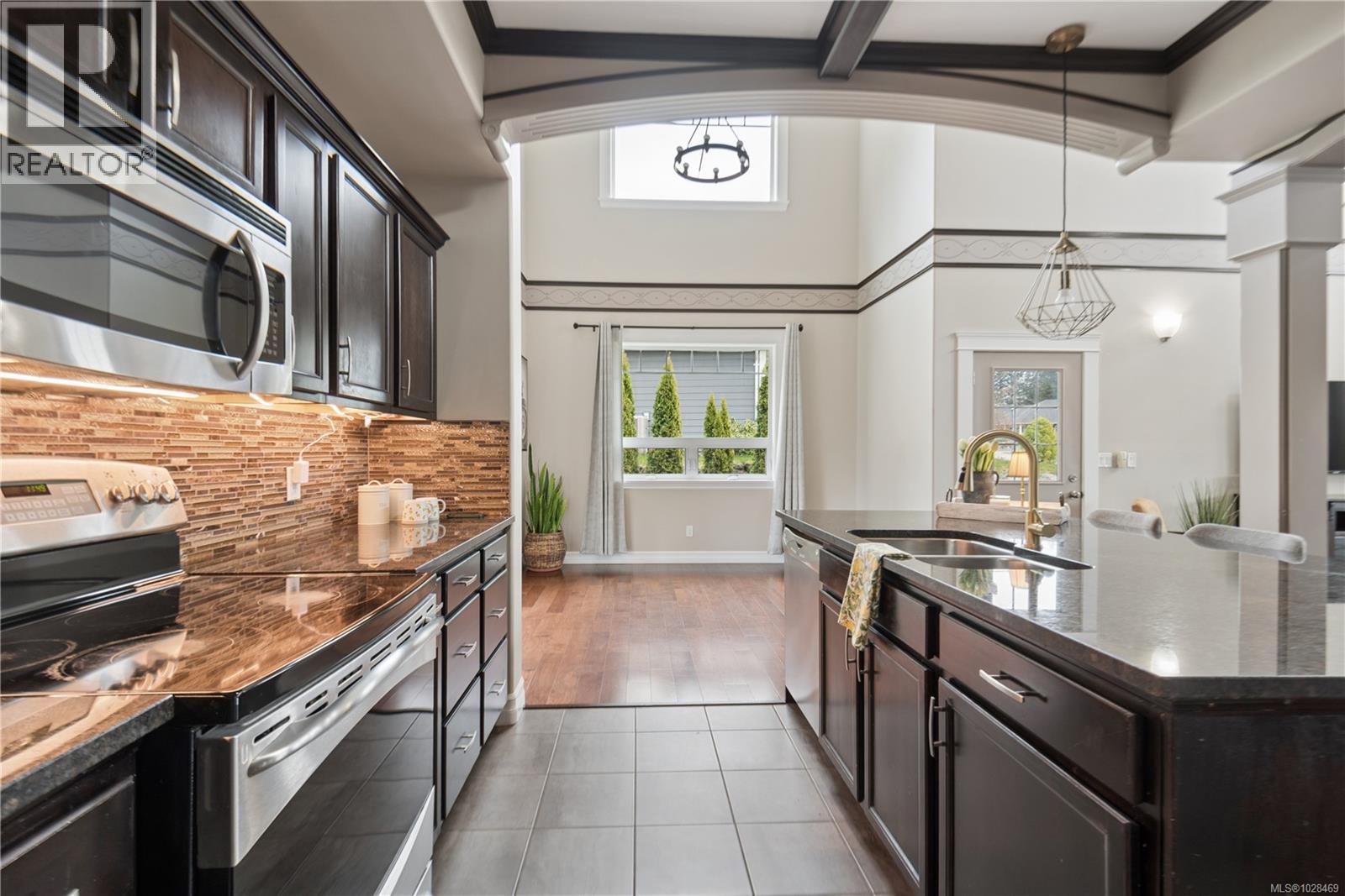 885 PRATT Rd - 27