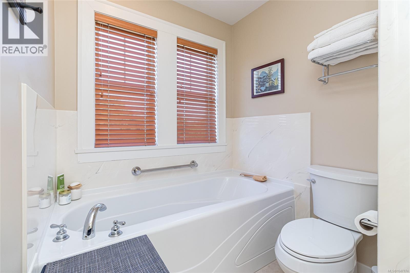  376 Sylvia Street, Victoria