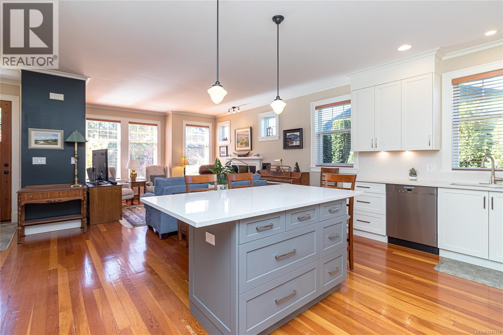 376 Sylvia Street, Victoria