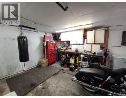 6713 Buena Vista Rd, Central Saanich, BC V8Z5X1 Photo 28