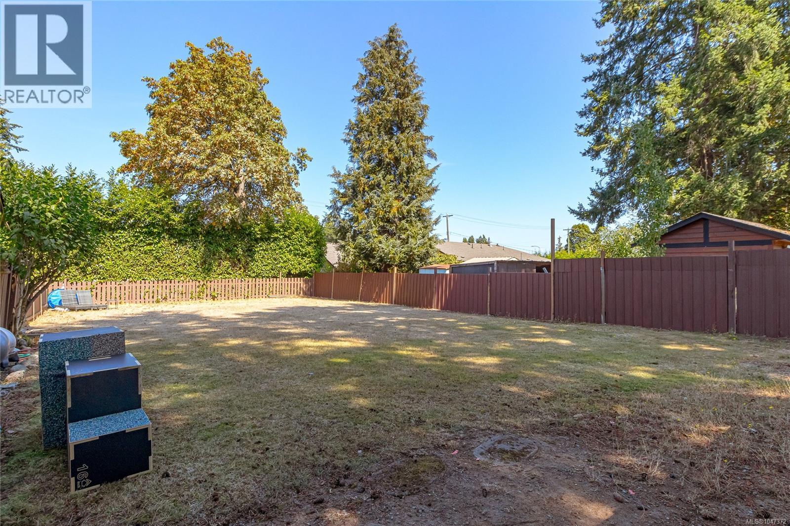 6713 Buena Vista Rd, Central Saanich