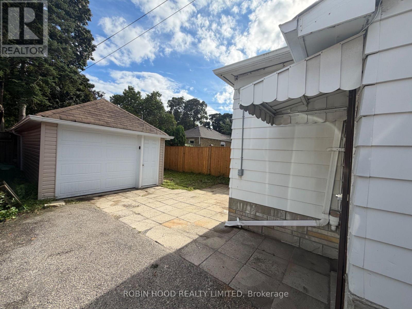 329 O'CONNOR DRIVE - Image 32