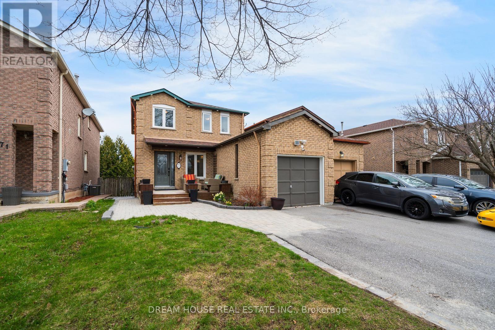 73 HEWITT CRESCENT