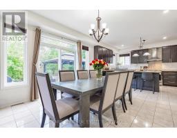 Family room - 31 The Queensway, Barrie, ON L4M7H5 Photo 11