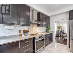 Dining room - 31 The Queensway, Barrie, ON L4M7H5 Photo 9