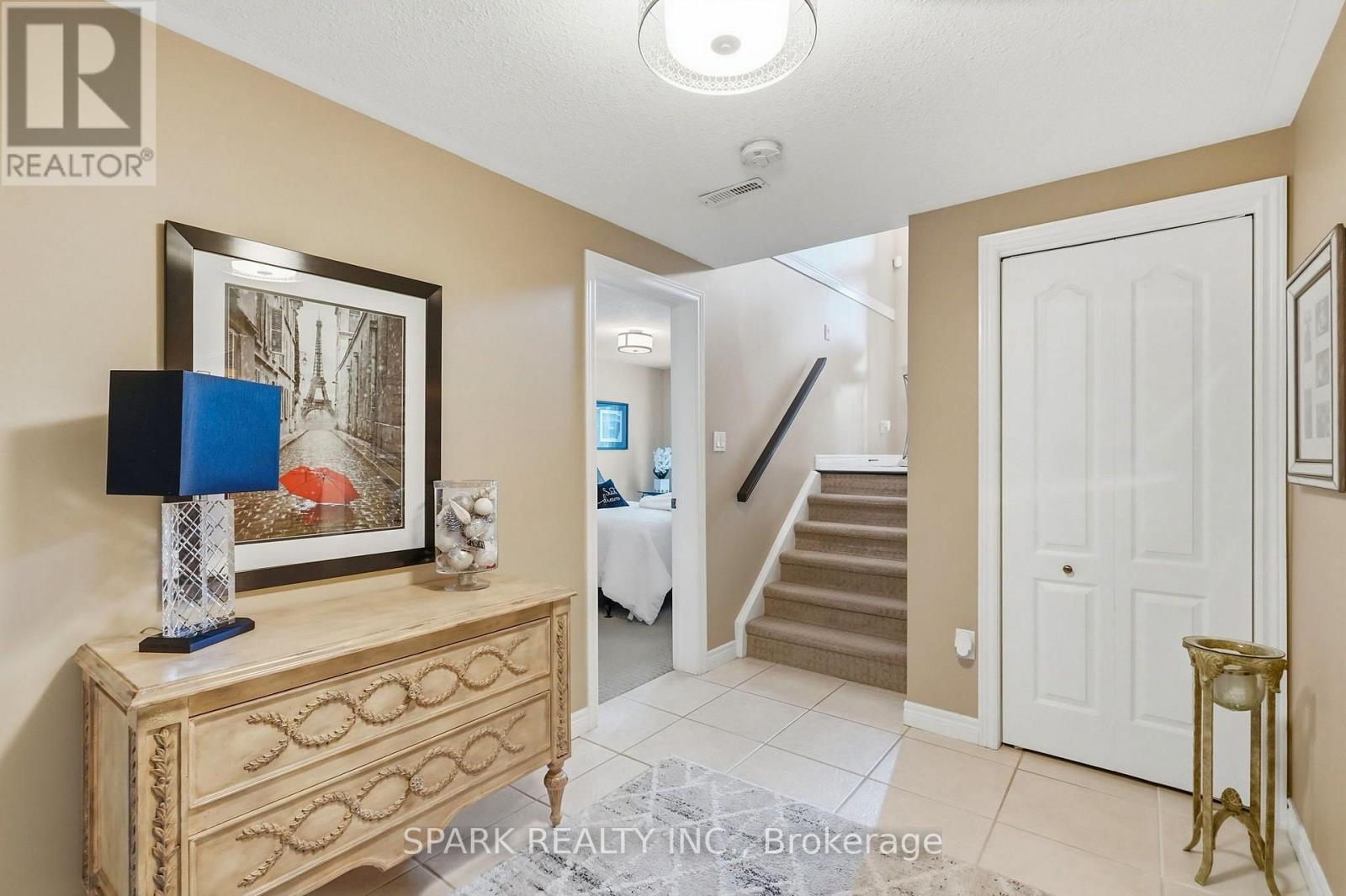 179 TANNERS DRIVE S - Image 30