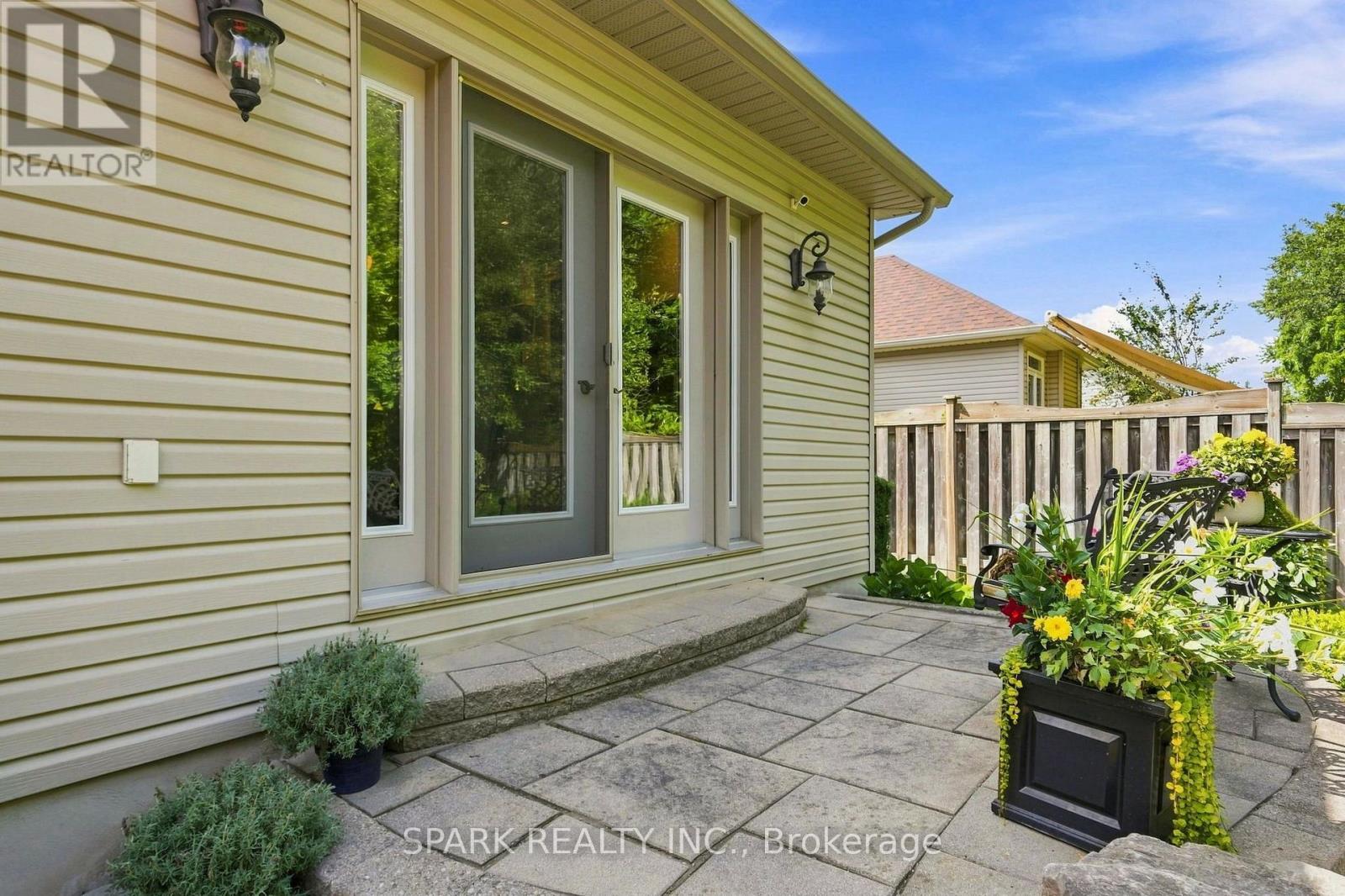179 TANNERS DRIVE S - Image 38