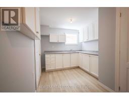 704 Brandenburg Boulevard, Waterloo, ON N2T2V4 Photo 19