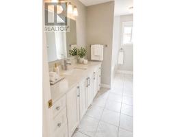 704 Brandenburg Boulevard, Waterloo, ON N2T2V4 Photo 20