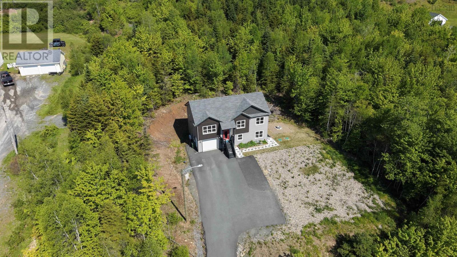 Property 28 of 30 of 115 Lindforest Court