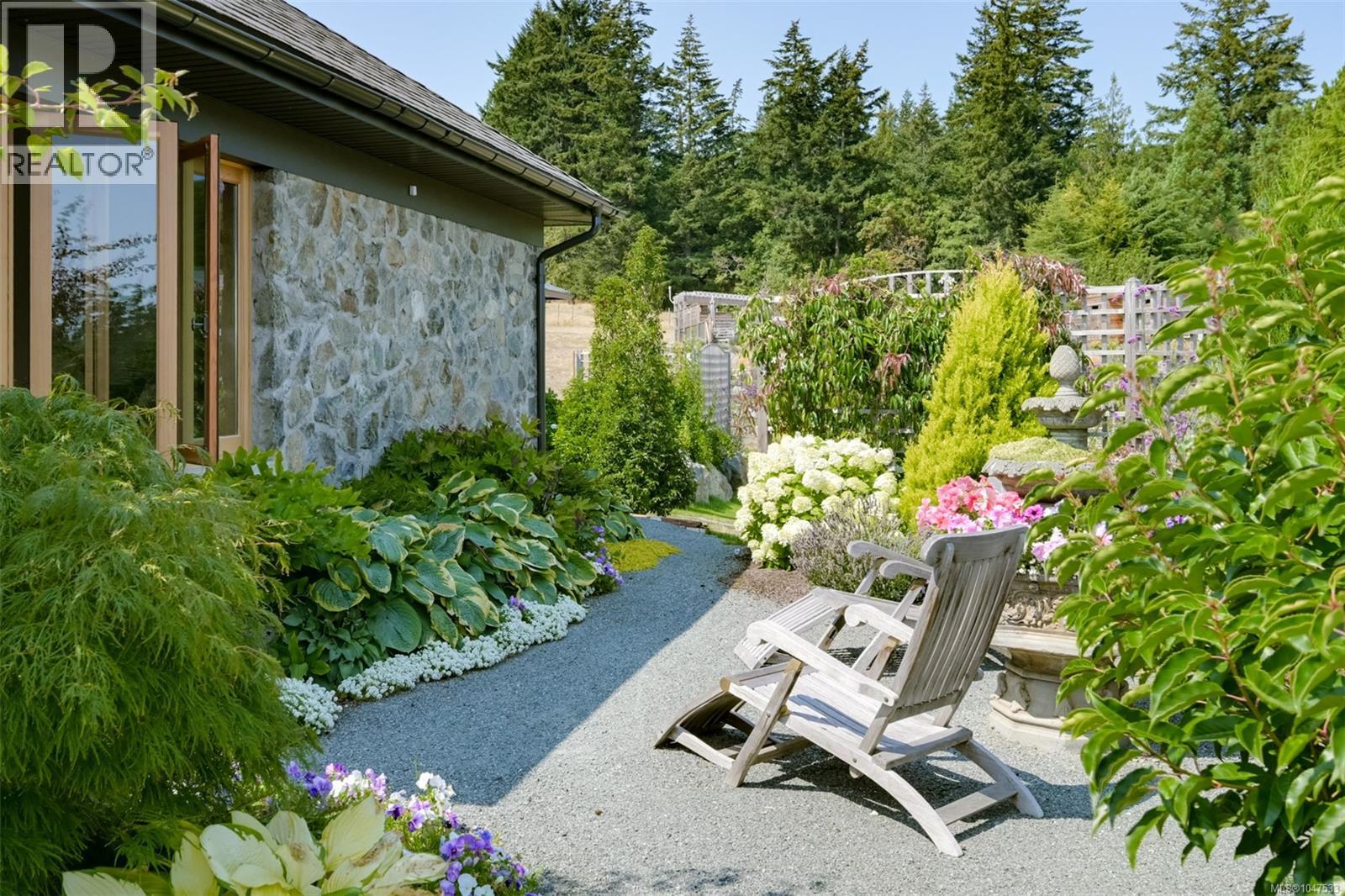 735 Arden Rd - 34