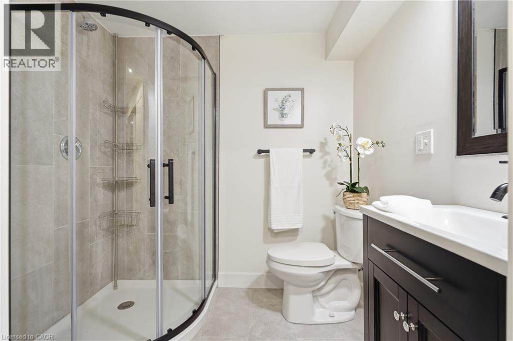 563 WESTVALE Drive - Image 27