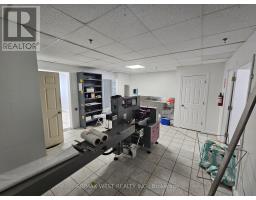 4 + 4b - 210 Drumlin Circle, Vaughan, ON L4K3E3 Photo 9