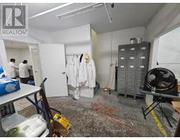 4 - 210 Drumlin Circle, Vaughan, ON L4K3E3 Photo 12