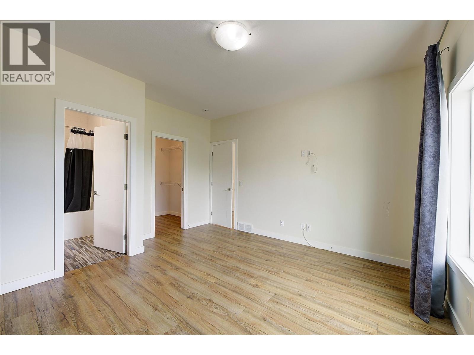741 Yorkville Street, Kelowna