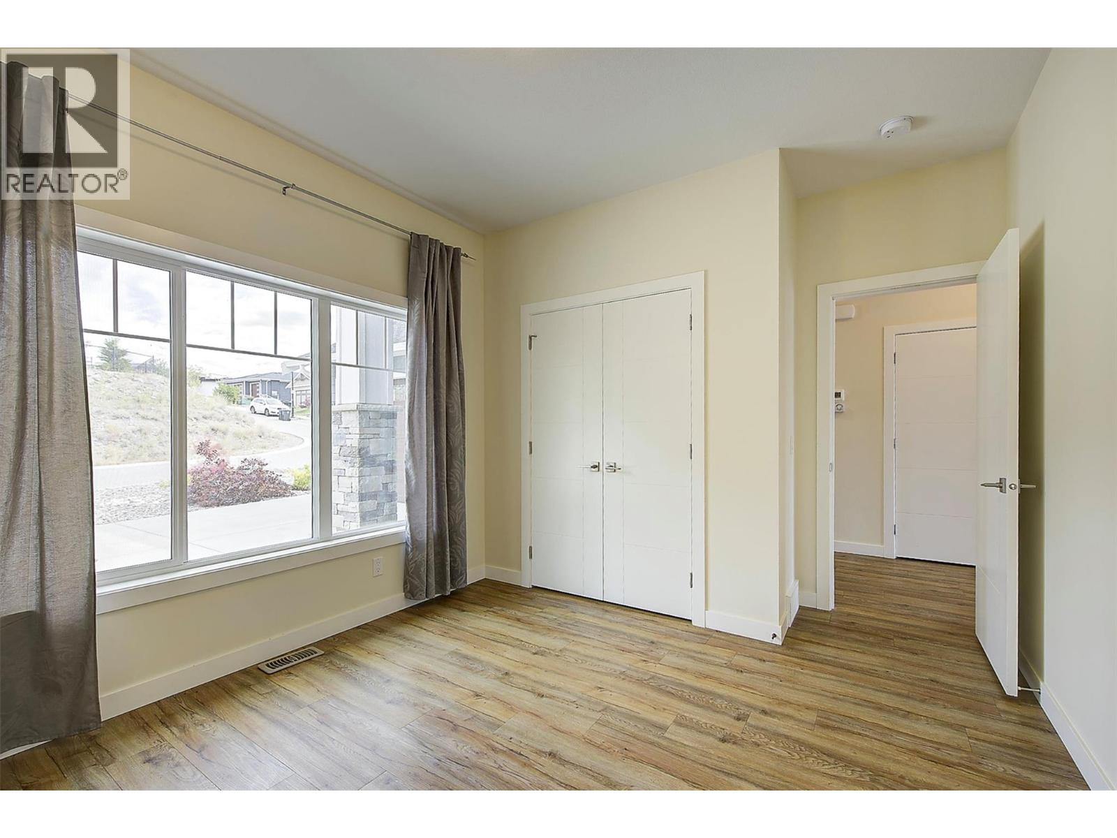 741 Yorkville Street, Kelowna