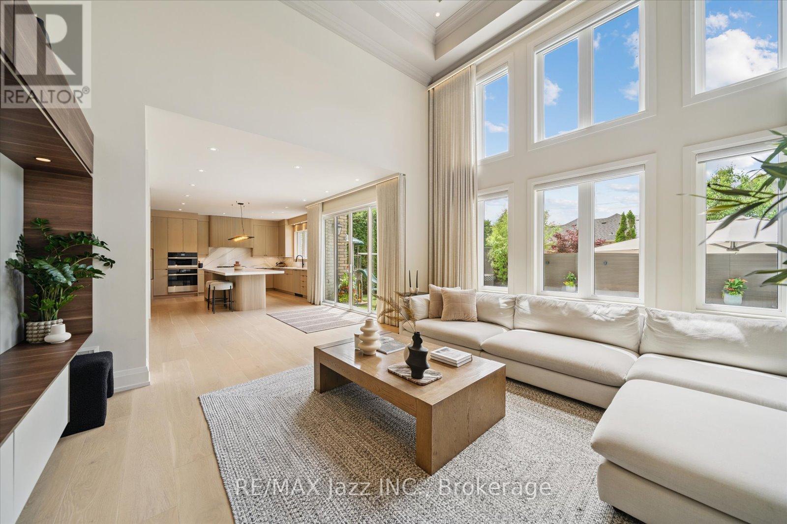 82 BRIDLEWOOD BOULEVARD - Image 19