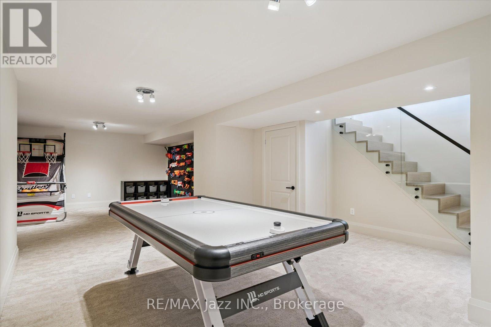 82 BRIDLEWOOD BOULEVARD - Image 37