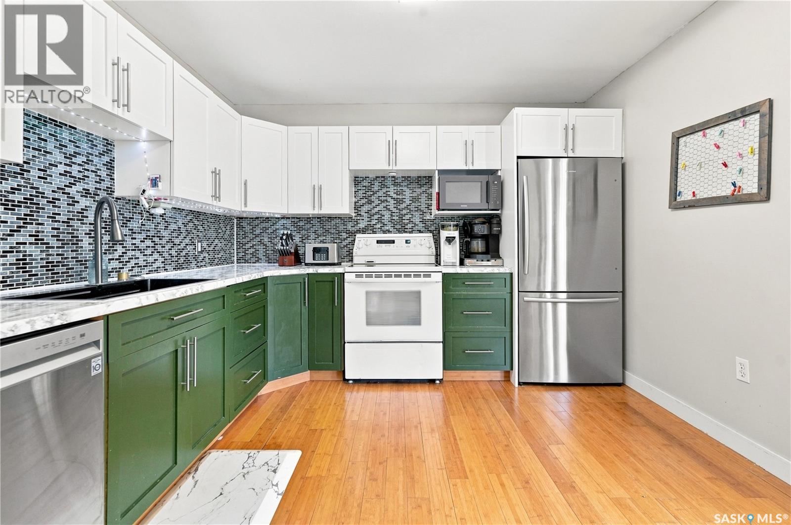 130 6th STREET - 10