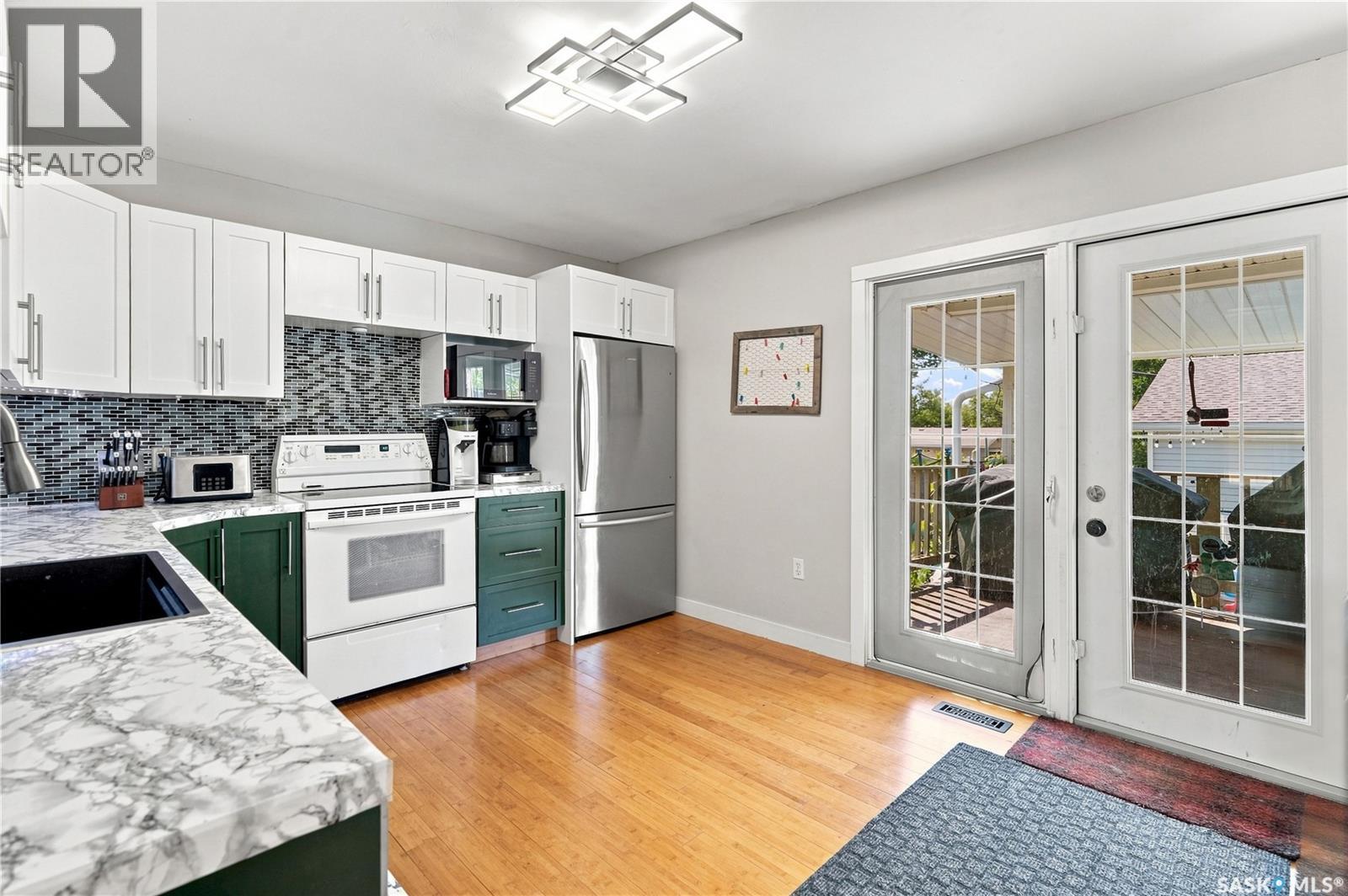 130 6th STREET - 8