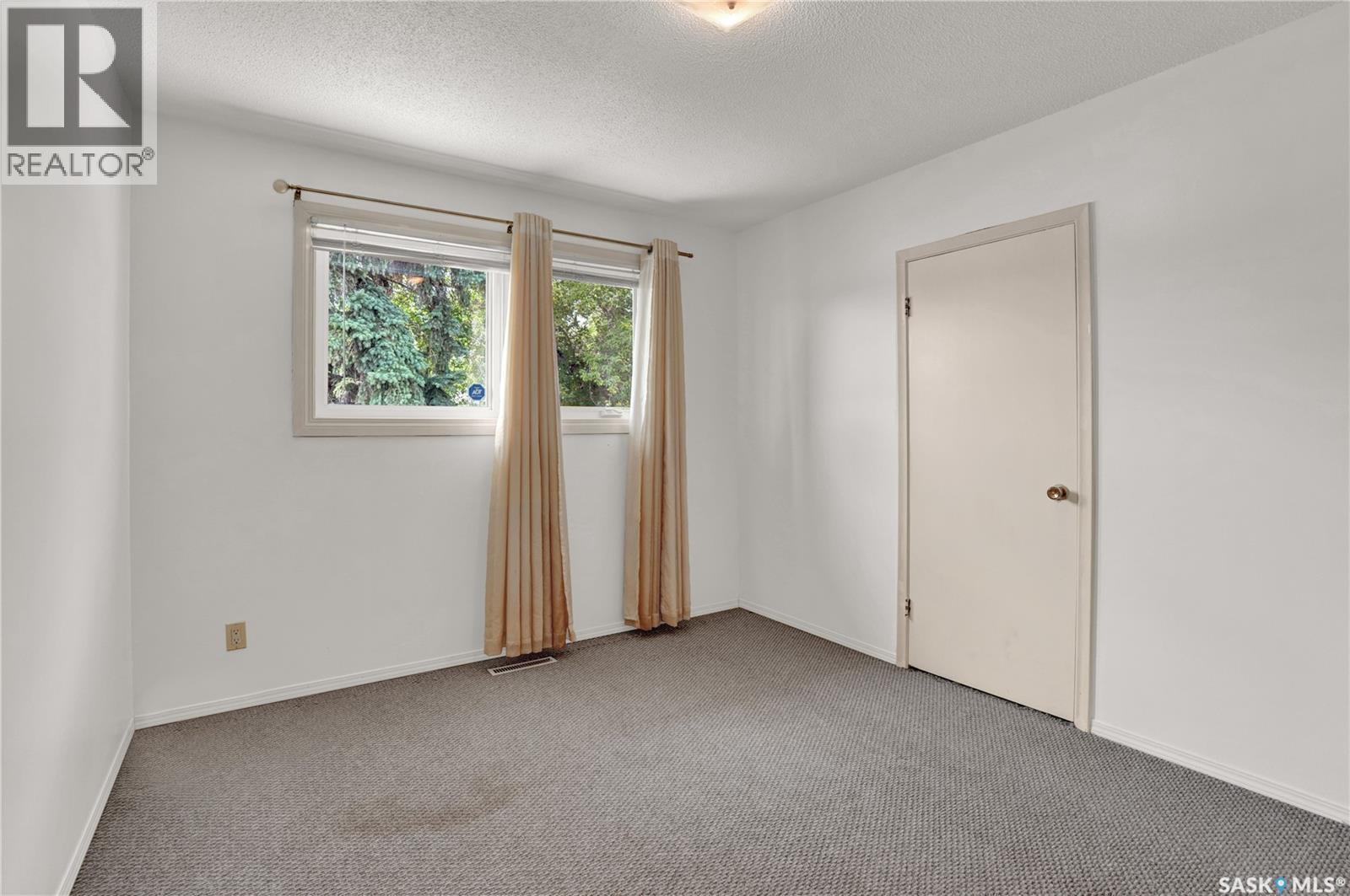209 Broad STREET N - 10