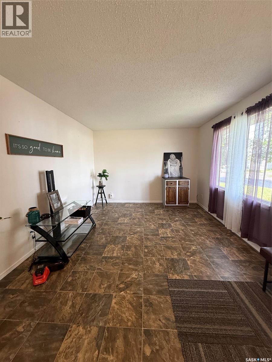 504 4th STREET W - 5